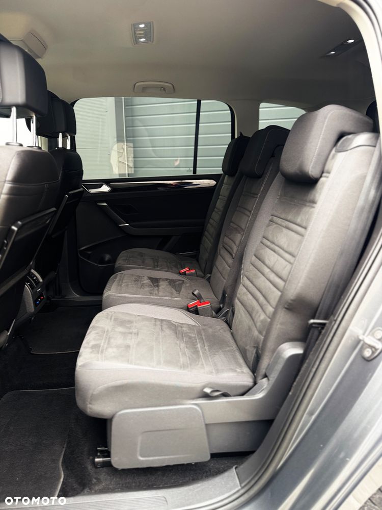 Volkswagen Touran 1.8 TSI BMT Highline DSG - 17