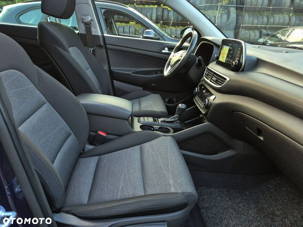 Hyundai Tucson 2.0 CRDI 4WD Automatik Premium - 29