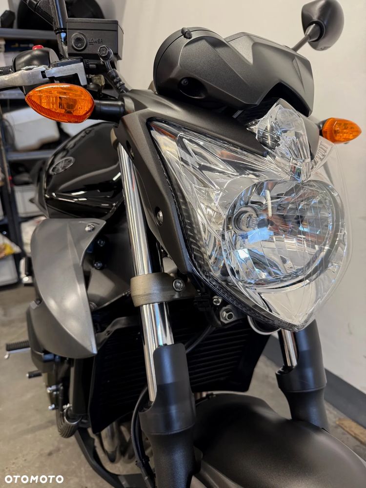 Yamaha XJ - 35