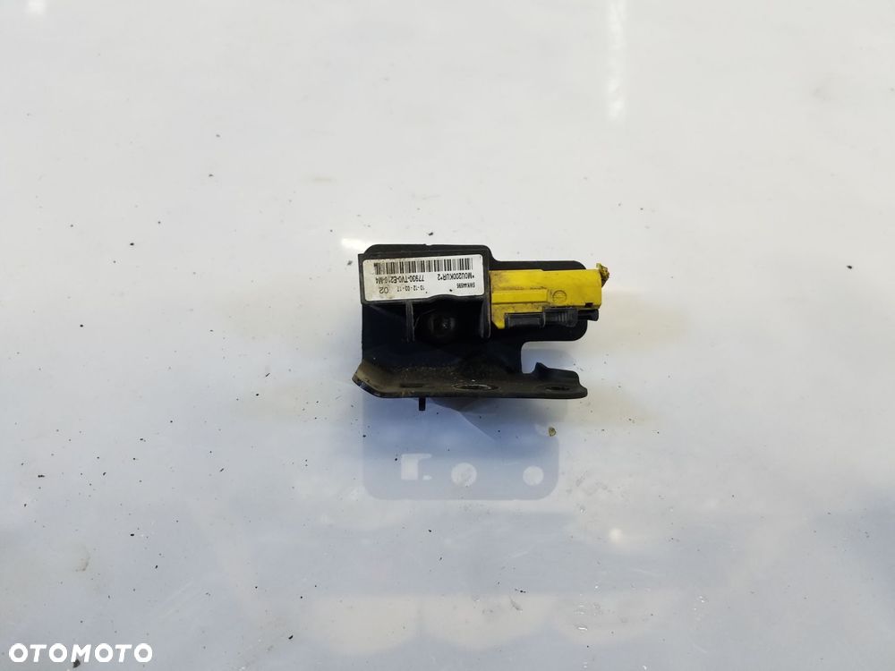 czujnik uderzenia honda civic ix 77930-tv0-e210-m4 - 1