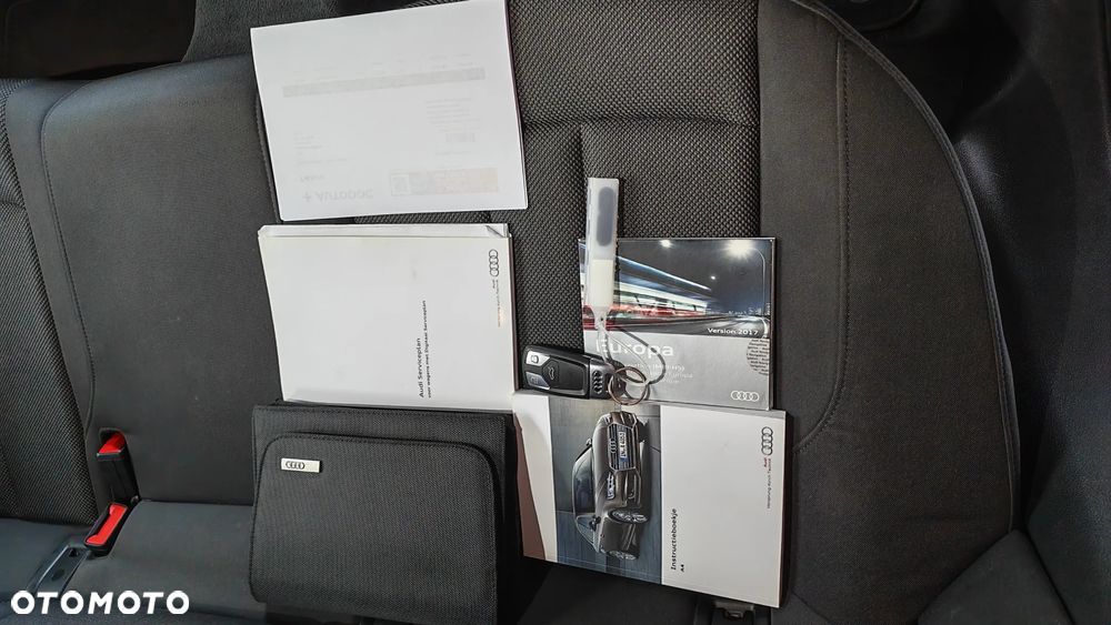 Audi A4 Avant 2.0 TDI S tronic - 37