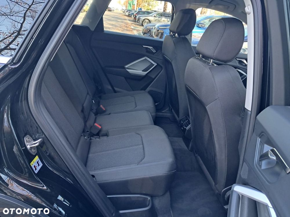 Audi Q3 35 TFSI mHEV S tronic - 25