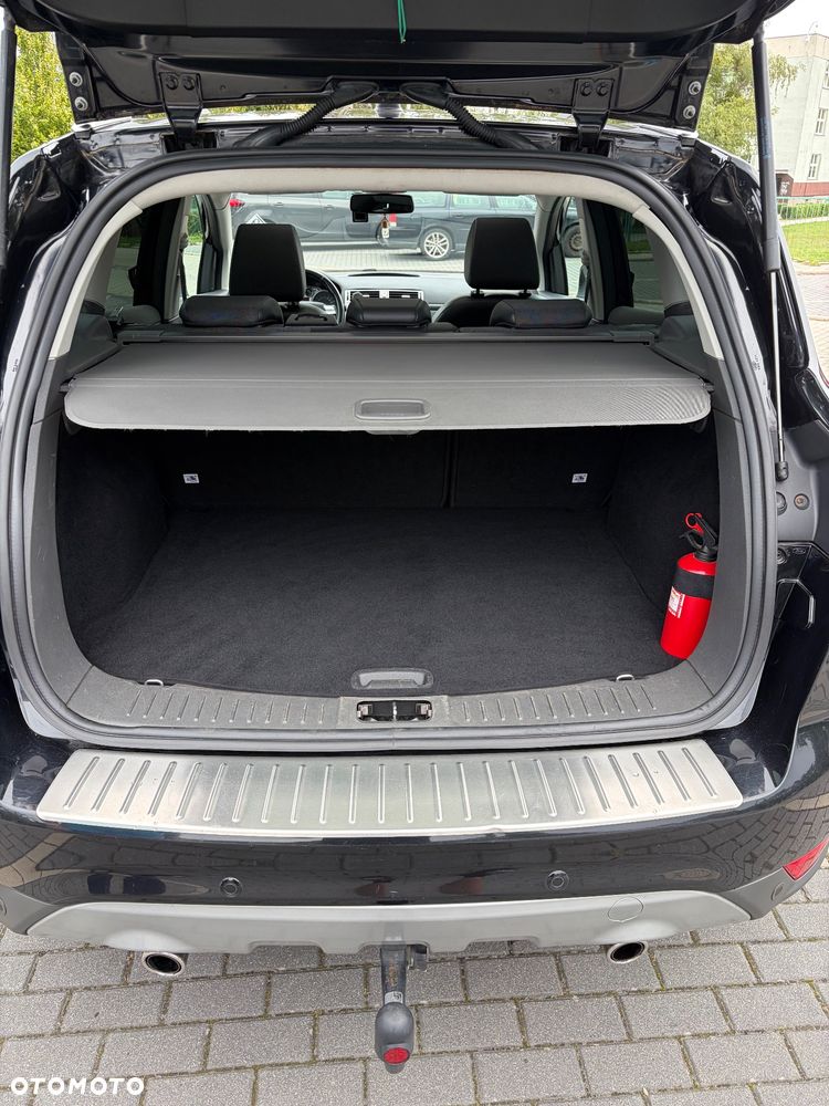 Ford Kuga 2.0 TDCi 4x4 Titanium - 9