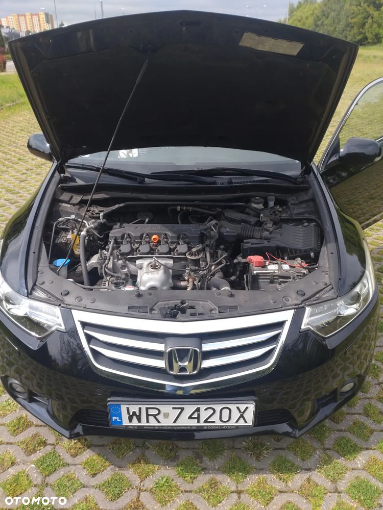 Honda Accord 2.0 Lifestyle - 10