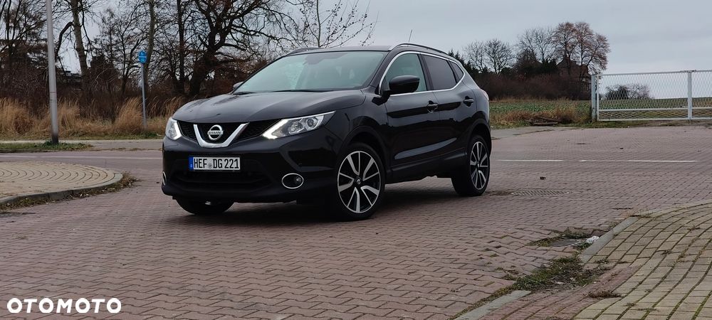 Nissan Qashqai 1.6 DIG-T Tekna+ - 1
