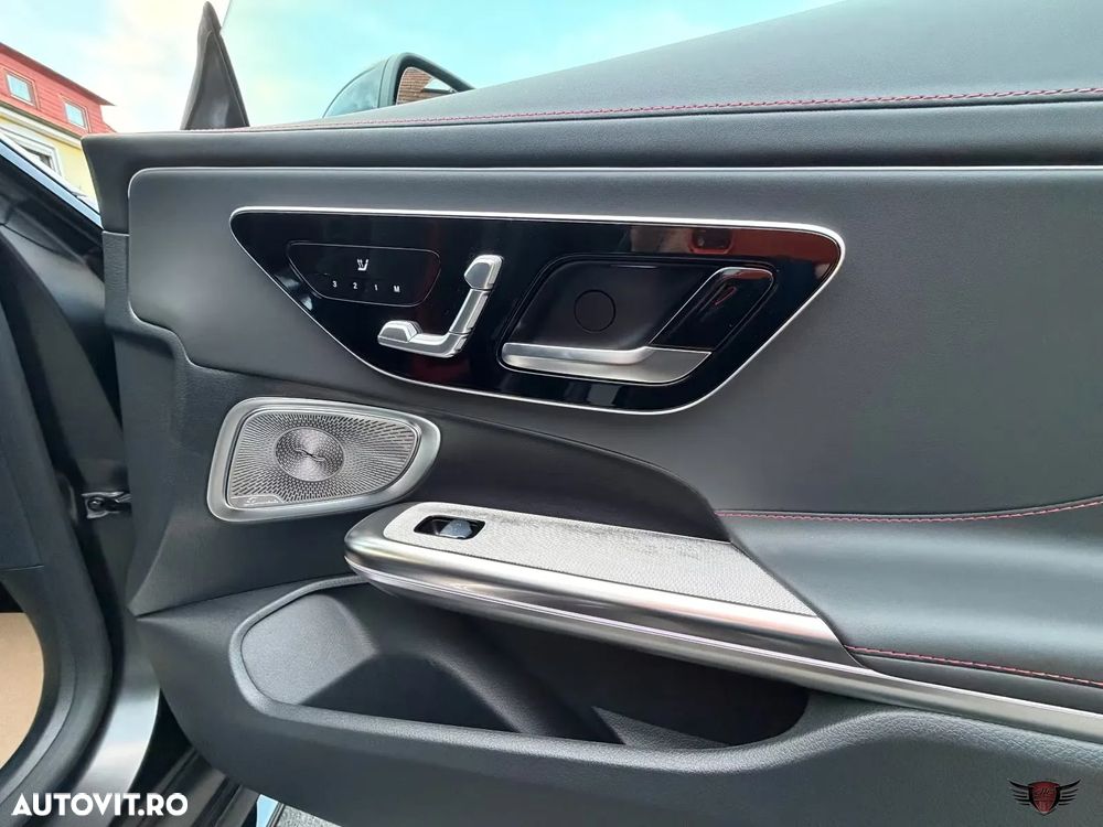 Mercedes-Benz CLE Mercedes-AMG 53 4MATIC+ AMG SPEEDSHIFT TCT 9G - 31