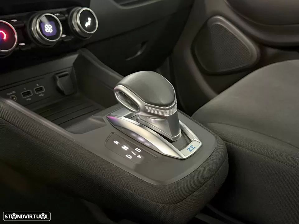 Renault Zoe - 12