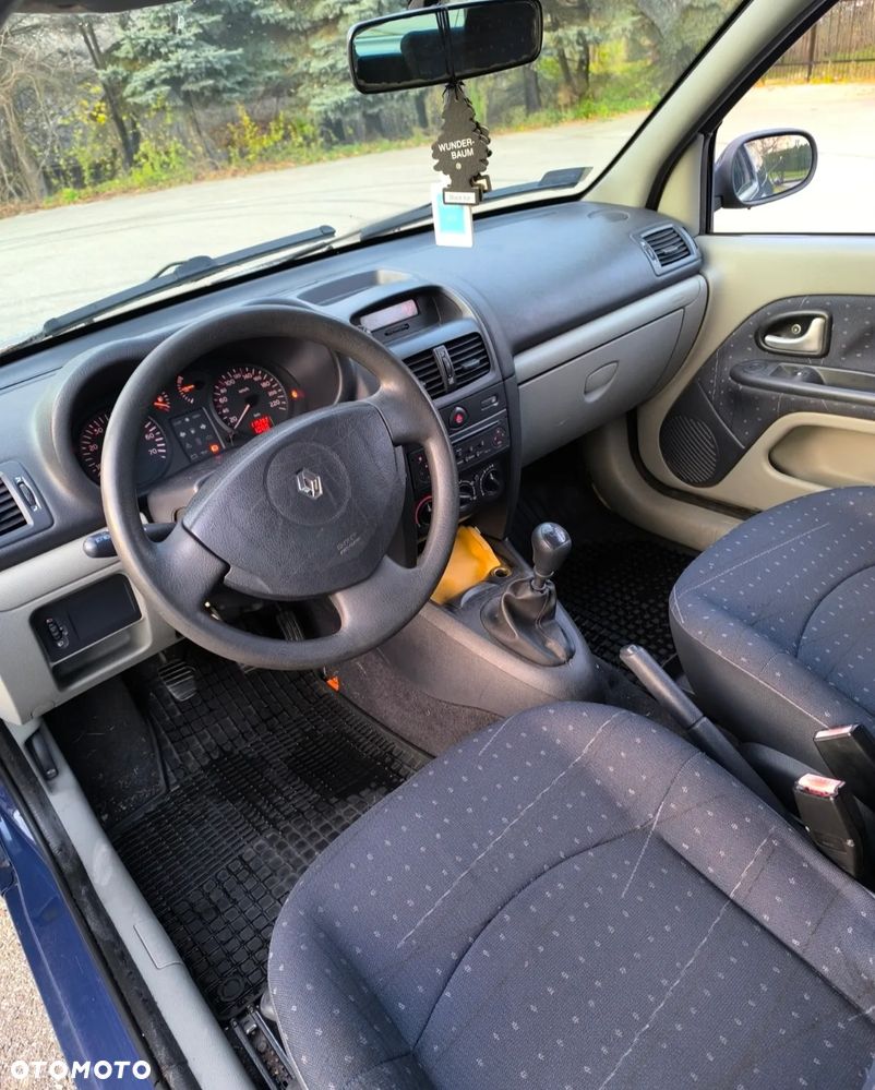 Renault Clio 1.2 Campus Access - 11
