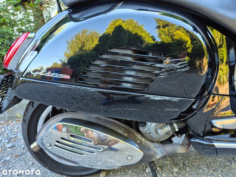 Vespa GTS - 22