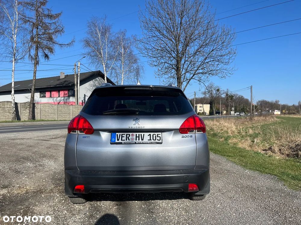 Peugeot 2008 1.2 Pure Tech Allure S&S EAT6 - 7