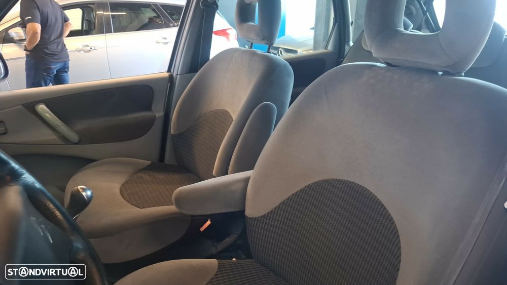 Citroën Xsara Picasso 1.6 HDi Exclusi. - 12