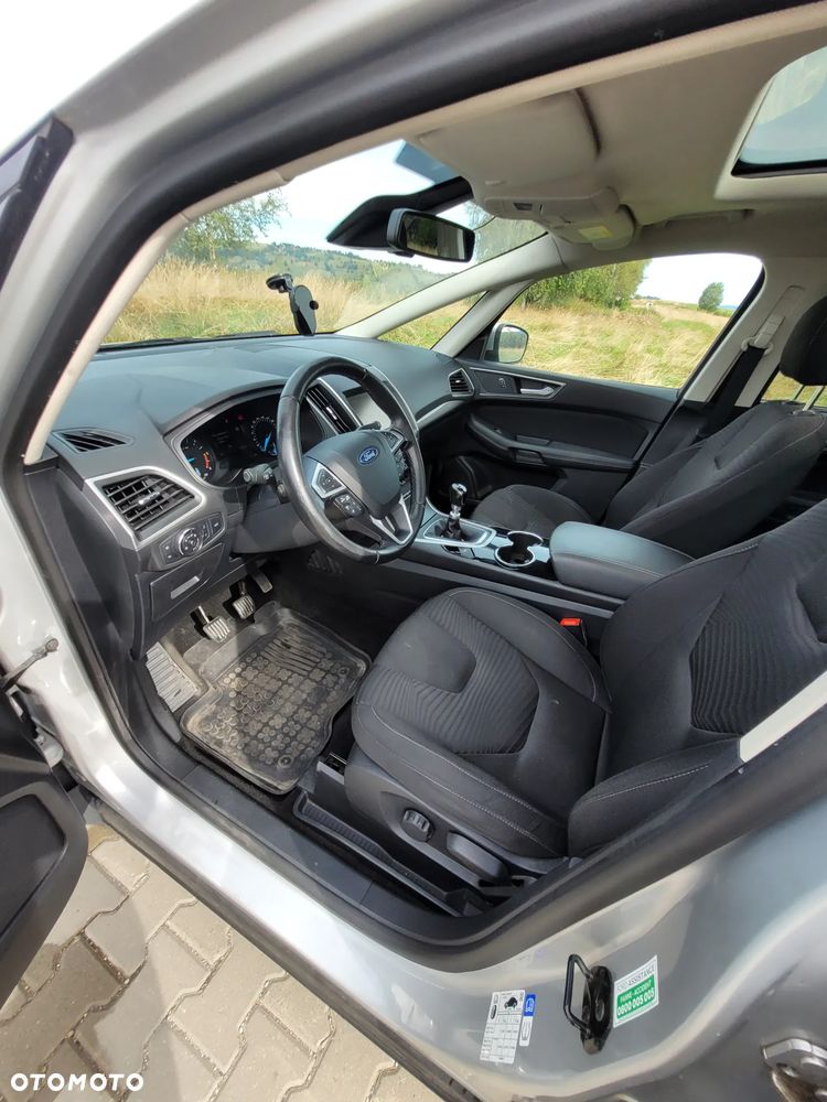 Ford S-Max - 13
