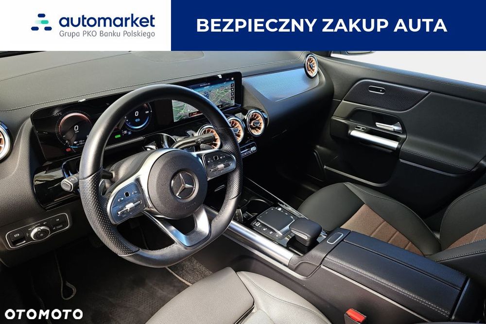 Mercedes-Benz EQA 300 66.5kWh 4-Matic Electric Art - 11