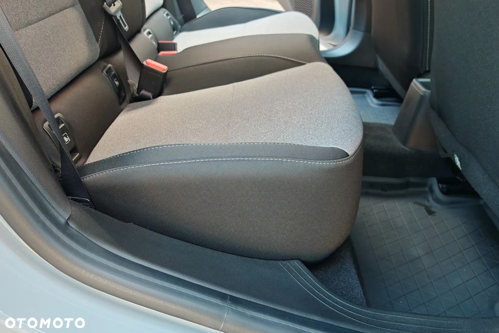 Renault Clio 1.0 TCe Evolution - 22