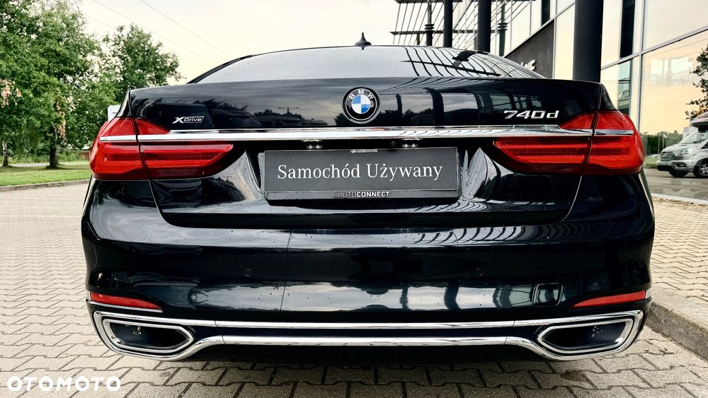 BMW Seria 7 740Ld xDrive sport - 26