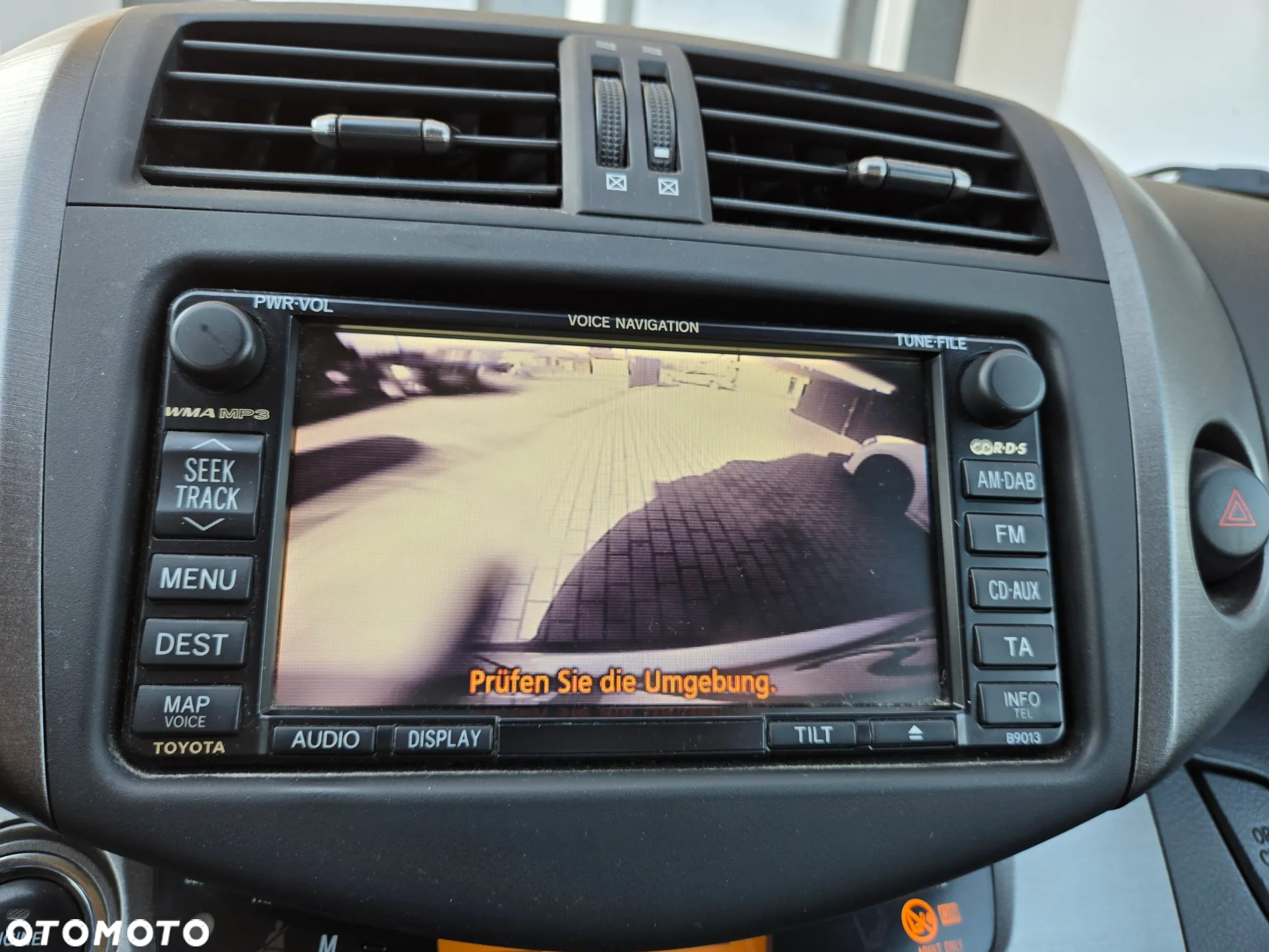 Toyota RAV4 2.0 VVT-i 2010 - 7