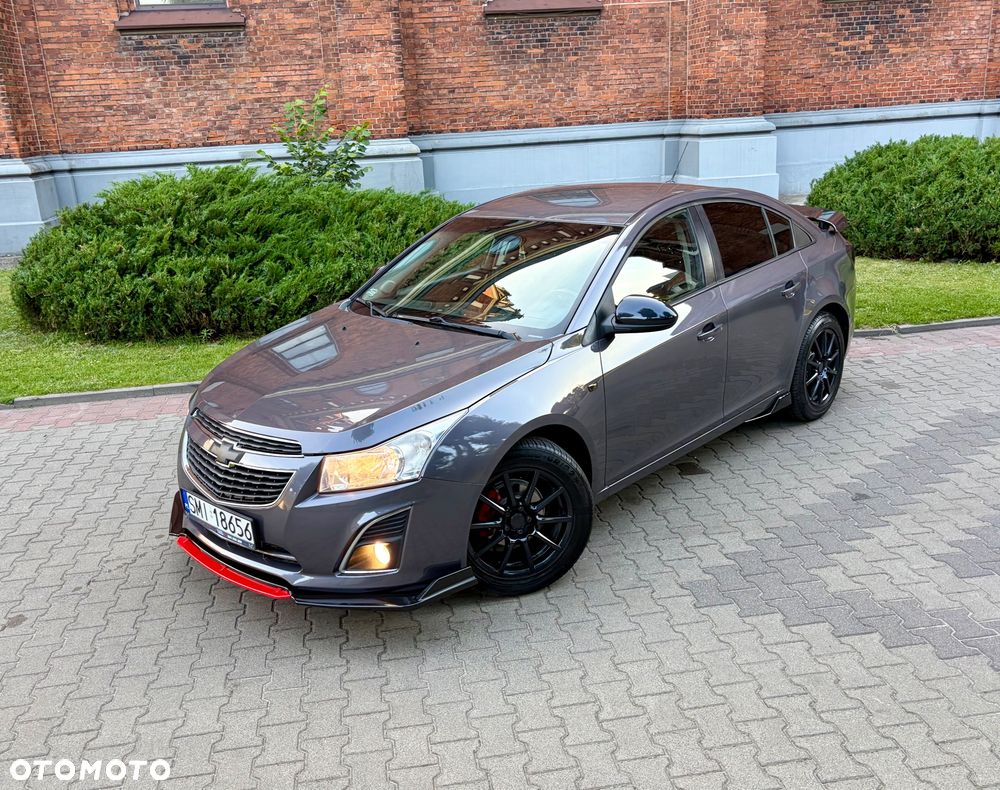 Chevrolet Cruze 1.8 LTZ - 11