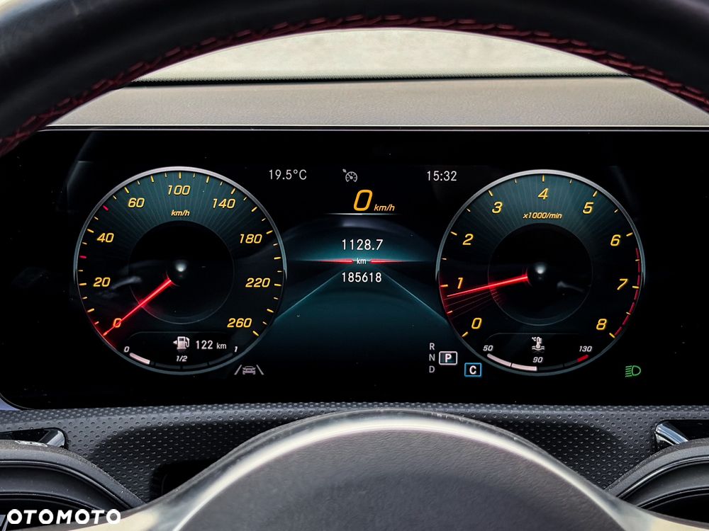Mercedes-Benz CLA 200 7G-DCT AMG Line - 22