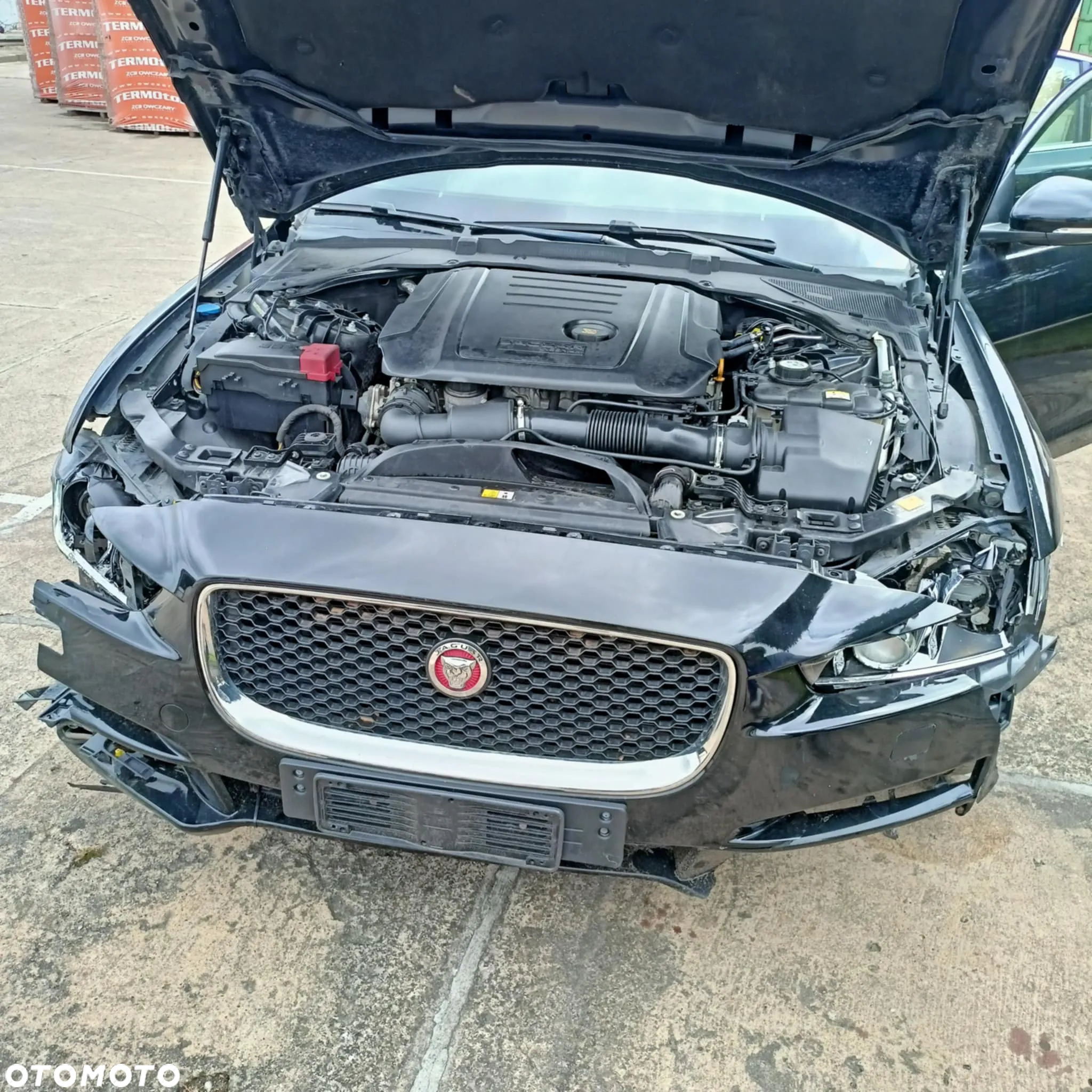 Jaguar XE 2.0 D AWD Prestige - 7