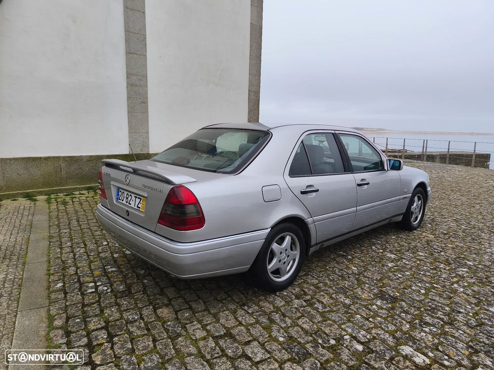 Mercedes-Benz C 250 - 2