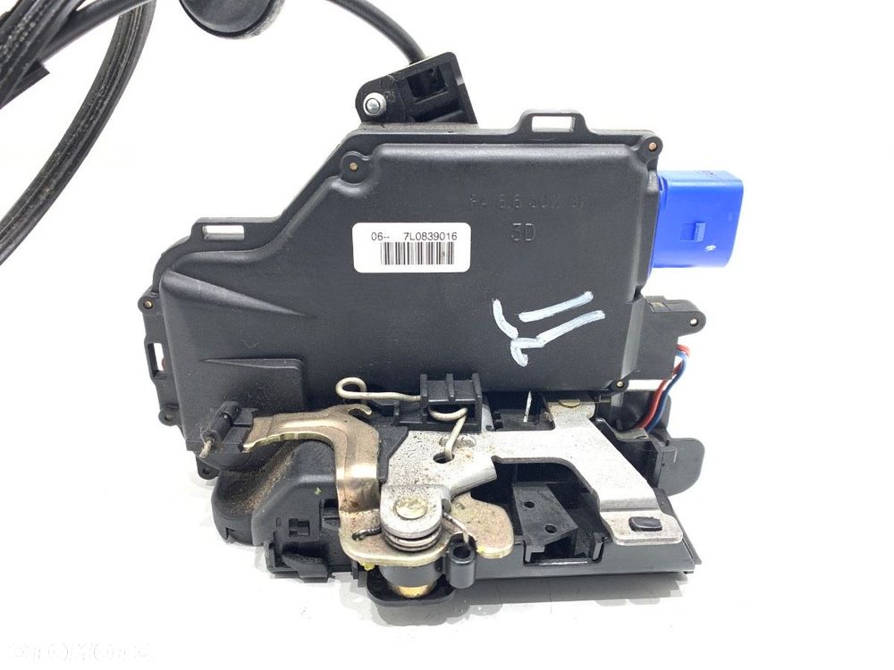 ZAMEK DRZWI PRAWY TYŁ  VW TOURAN (1T1, 1T2) 2003 - 2010 1.9 TDI 77 kW [105 KM] olej napędowy 2003 - 2