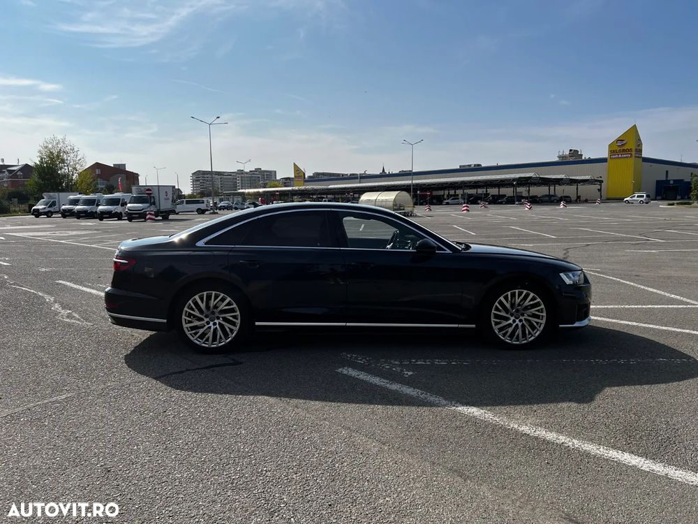 Audi A8 - 3