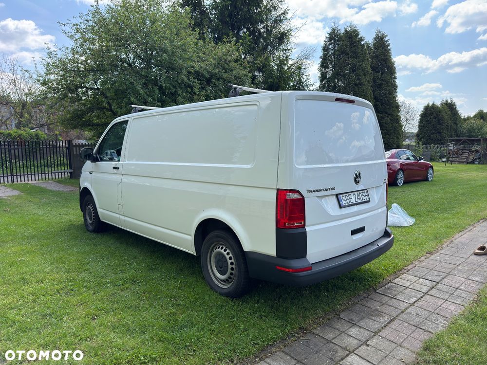 Volkswagen Transporter - 4