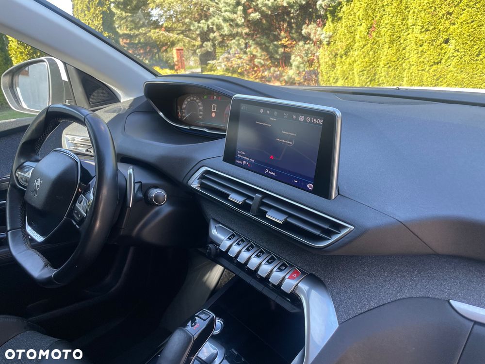 Peugeot 3008 1.6 THP Allure S&S EAT6 - 31