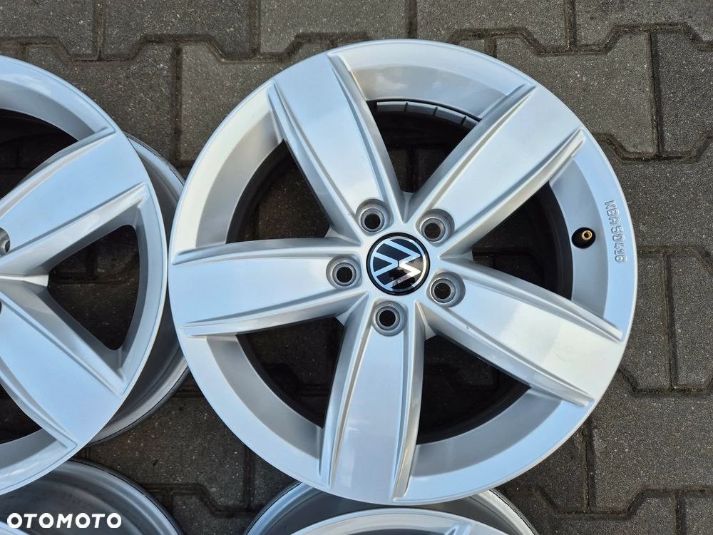 Felgi aluminiowe 15"  Volkswagen Polo VI - 4