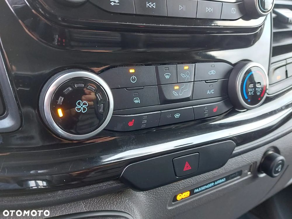 Ford CUSTOM TRAIL - 15