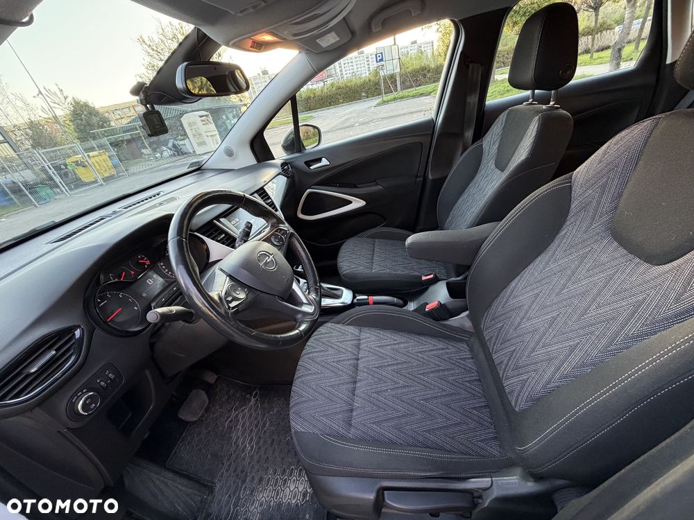 Opel Crossland X - 14