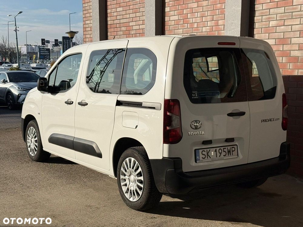 Toyota ProAce - 5