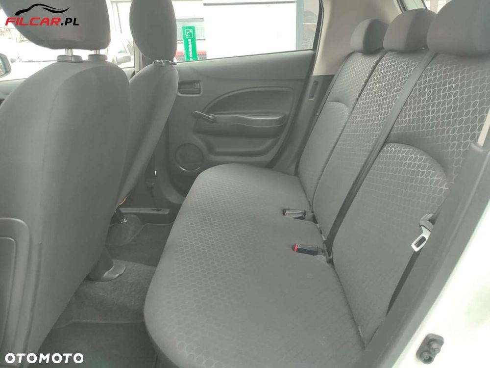 Mitsubishi Space Star - 14