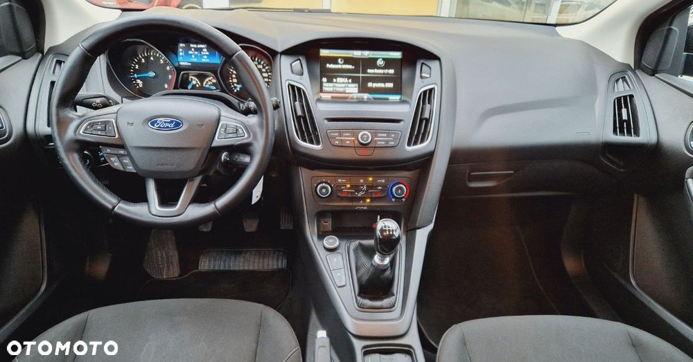 Ford Focus 1.0 EcoBoost Active - 5