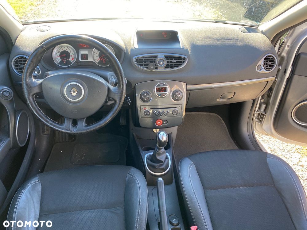 Renault Clio 2.0 16V ESP Exception - 10