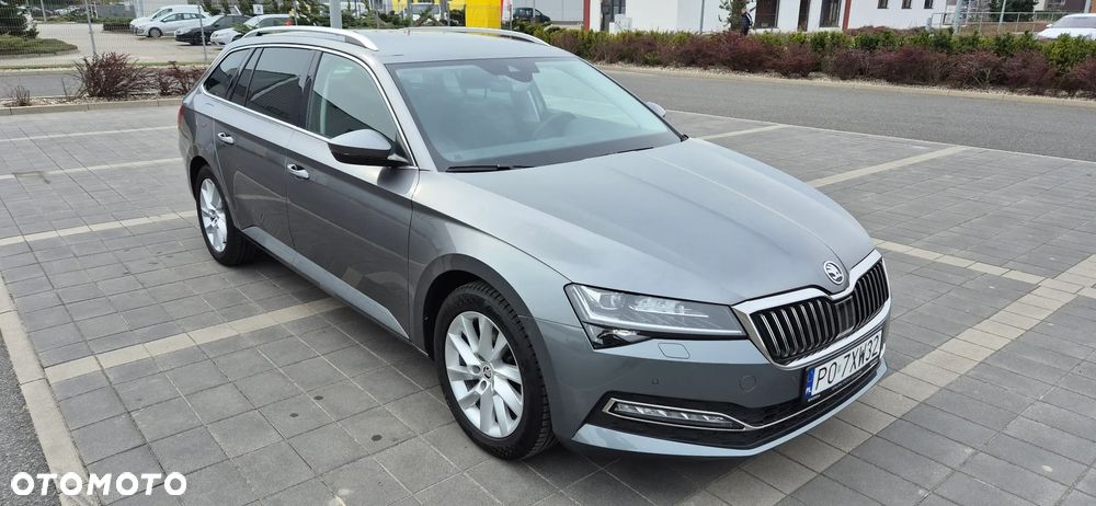 Skoda Superb 2.0 TDI SCR Style DSG - 2