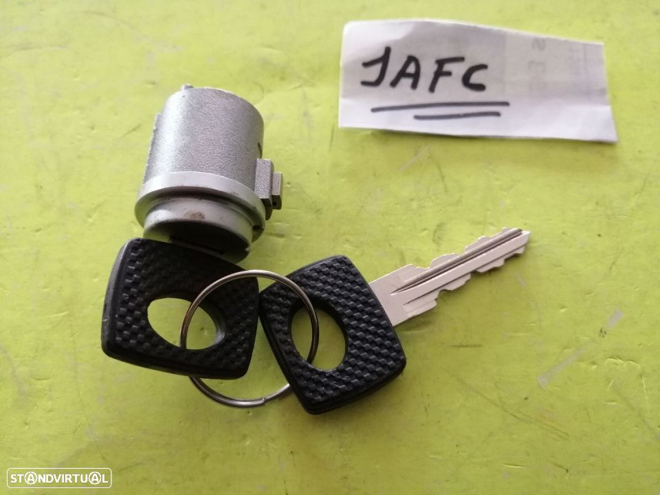 Canhão da ignição Mercedes 200D 220D 240D W123 NOVO - 1