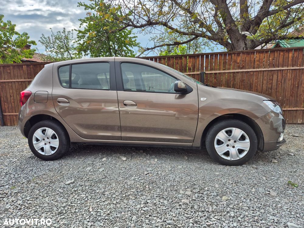 Dacia Sandero - 5