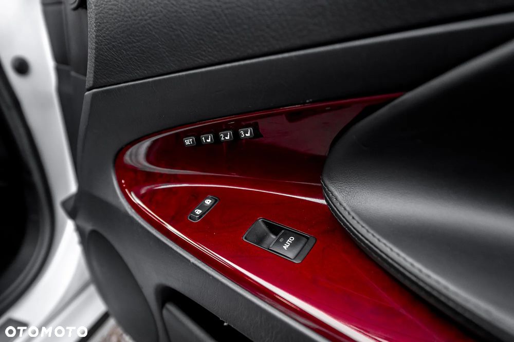Lexus GS - 23
