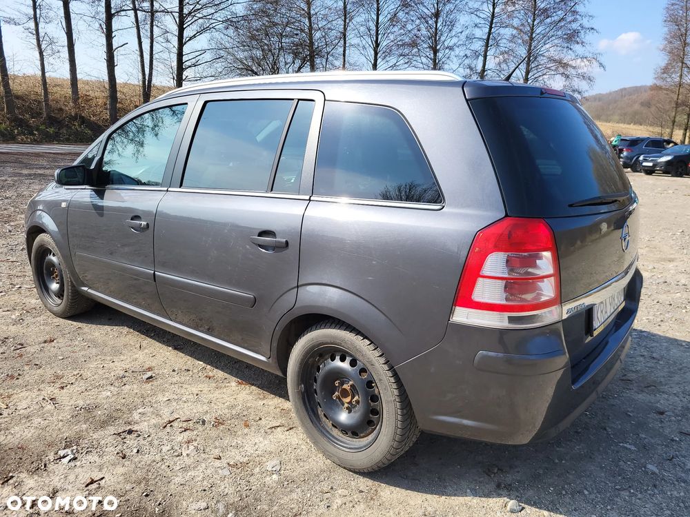 Opel Zafira 1.9 CDTI 111 - 7