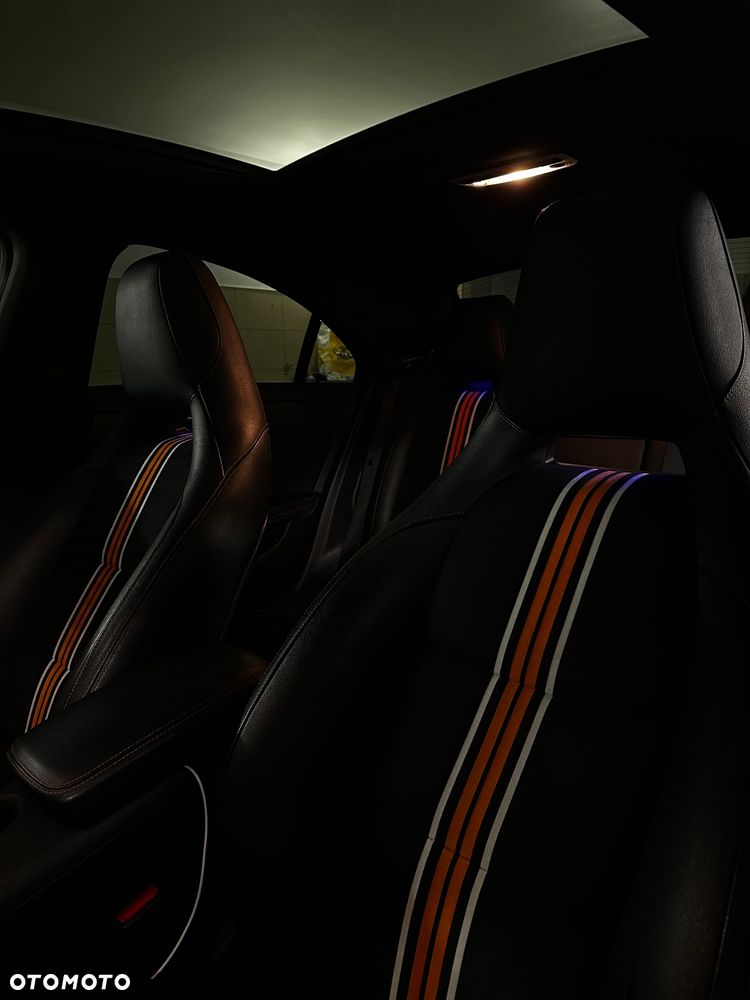 Mercedes-Benz CLA 250 7G-DCT AMG Line - 16