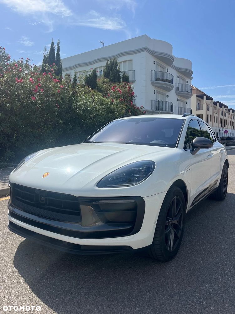 Porsche Macan T - 2