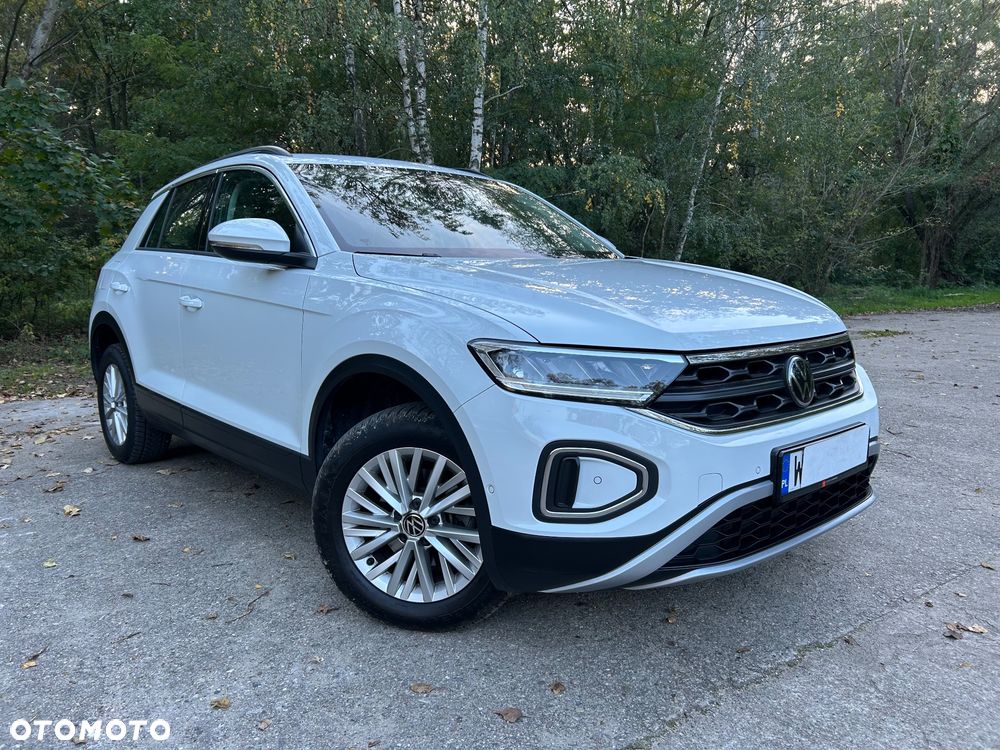 Volkswagen T-Roc 2023 photo 3