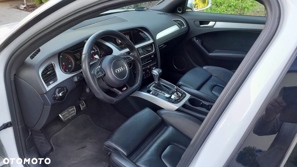 Audi A4 Avant 2.0 TDI clean diesel Multitronic - 13