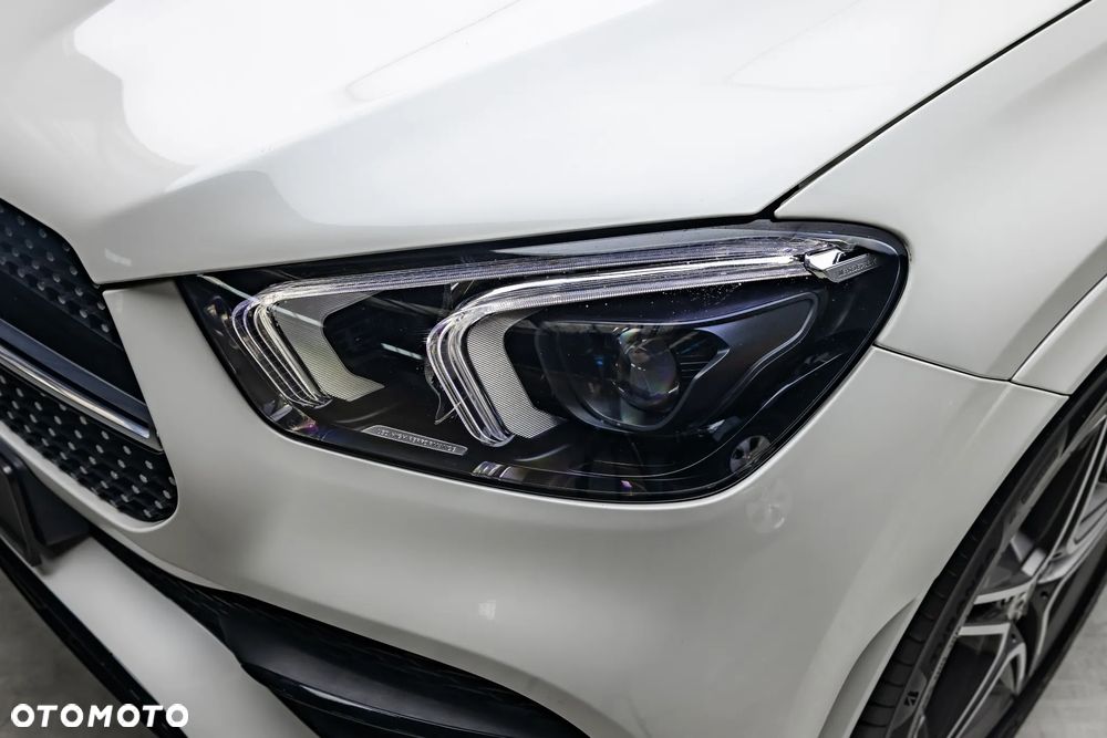 Mercedes-Benz GLE 300 d 4Matic 9G-TRONIC AMG Line - 28