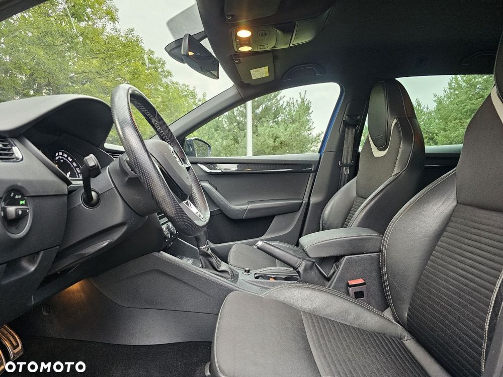 Skoda Octavia 2.0 TSI (Green tec) DSG RS - 16