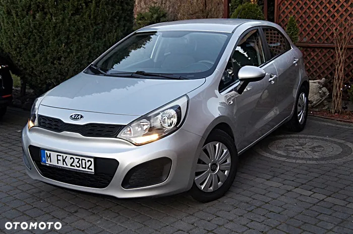 Kia Rio 1.2 Attract - 9