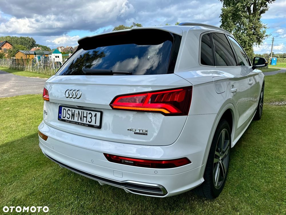 Audi Q5 40 TDI Quattro S tronic design - 12