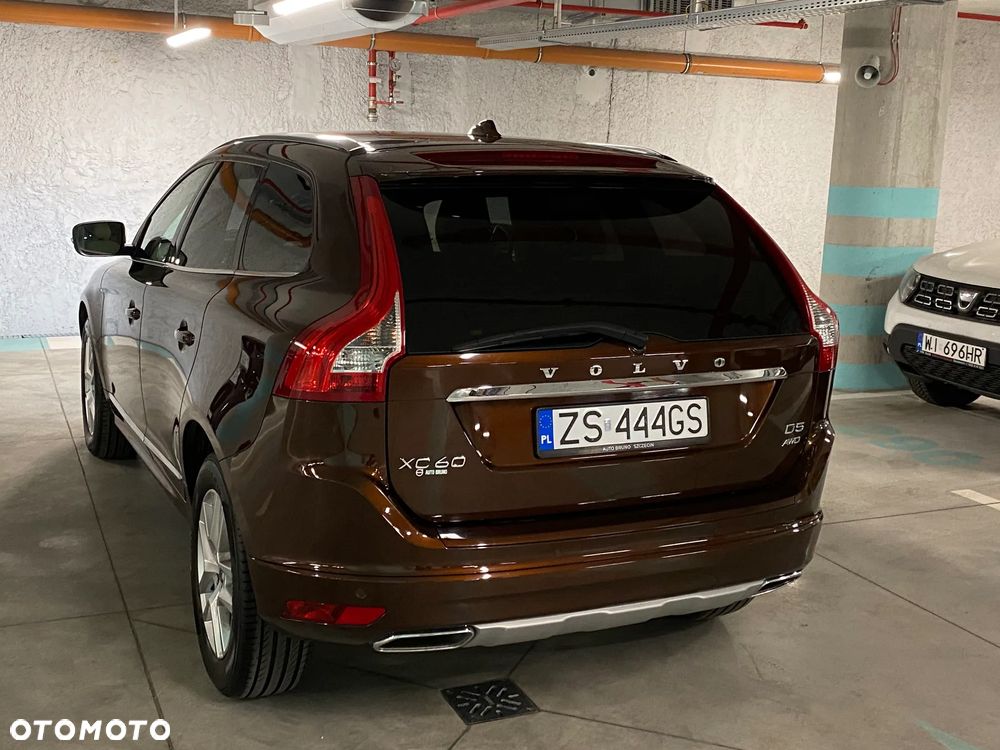 Volvo XC 60 D5 AWD Kinetic - 14