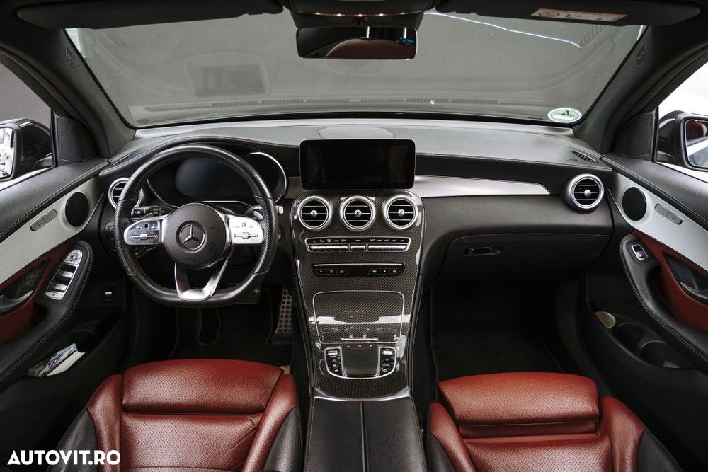 Mercedes-Benz GLC 300 d 4MATIC - 14